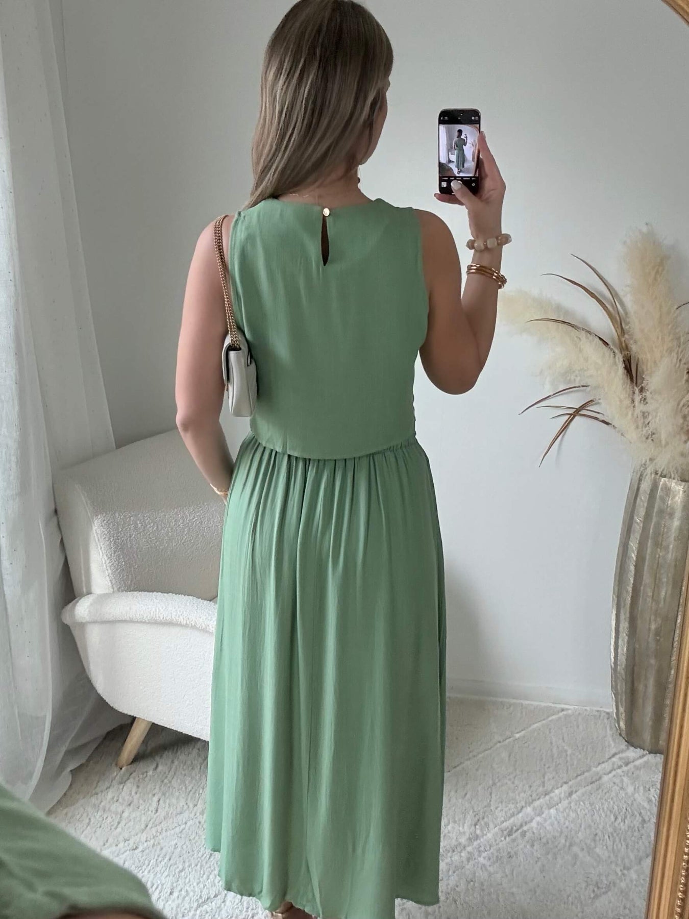 Ensemble femme vert sauge Lola avec haut fluide et jupe midi taille élastique