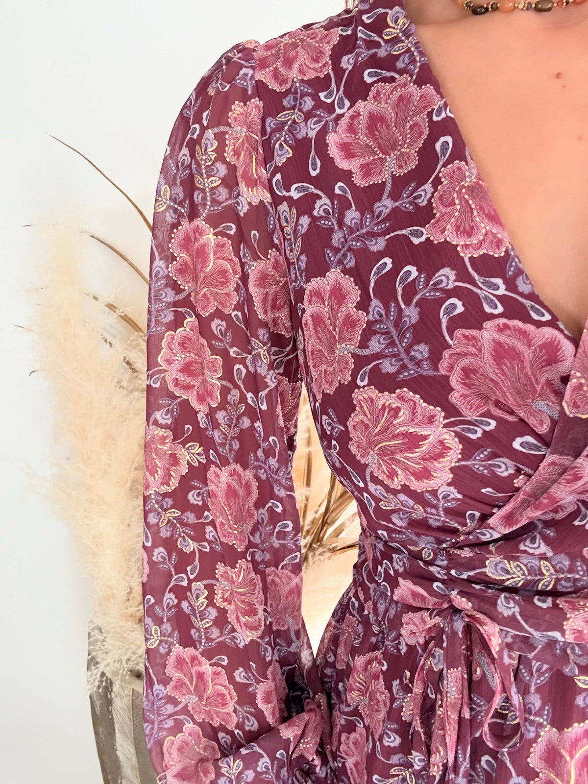 Robe courte prune dorée Paris à manches longues