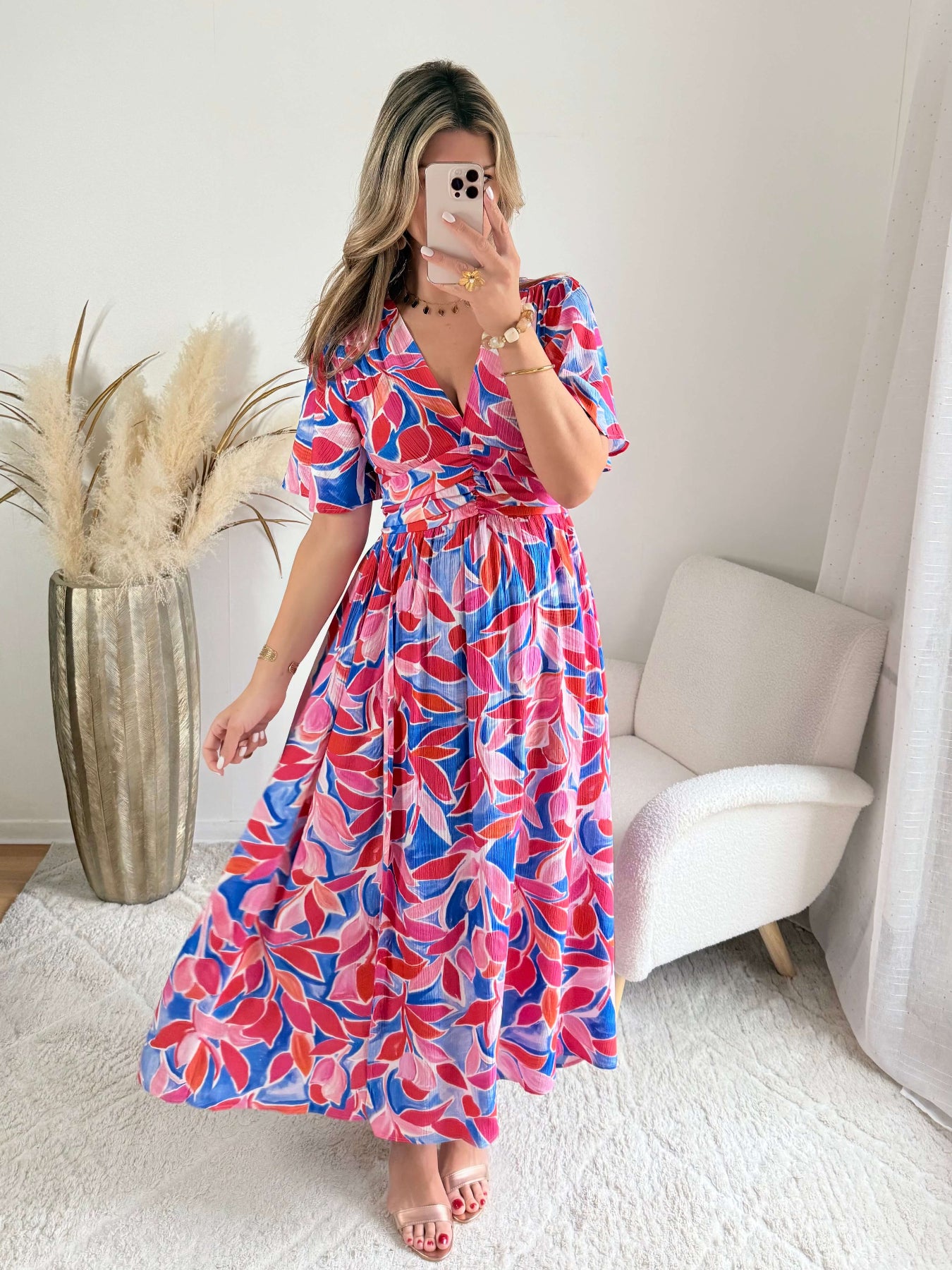 Robe longue fendue Indira imprimé bohème rose et violet portée modèle du 36 au 50 - Easy Dressing