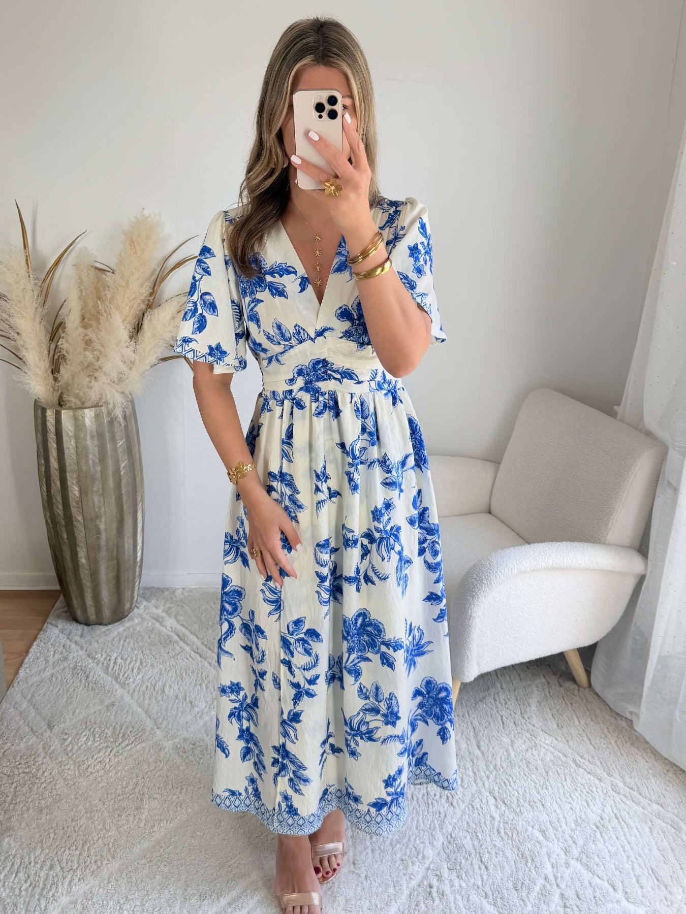 Robe Maddy bleue élégante et féminine, coupe flatteuse du S au 4XL, idéale pour cérémonie, mariage ou soirée chic