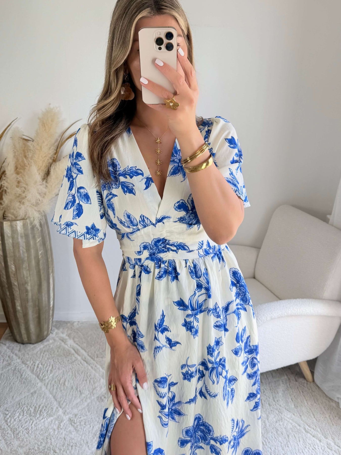 Robe Maddy bleue élégante et féminine, coupe flatteuse du S au 4XL, idéale pour cérémonie, mariage ou soirée chic