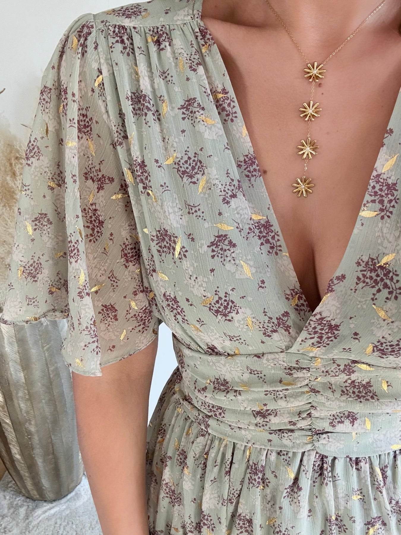 robe longue grande taille vert sauge dorée femme coupe portefeuille fluide élégante du S au 4XL Isadora