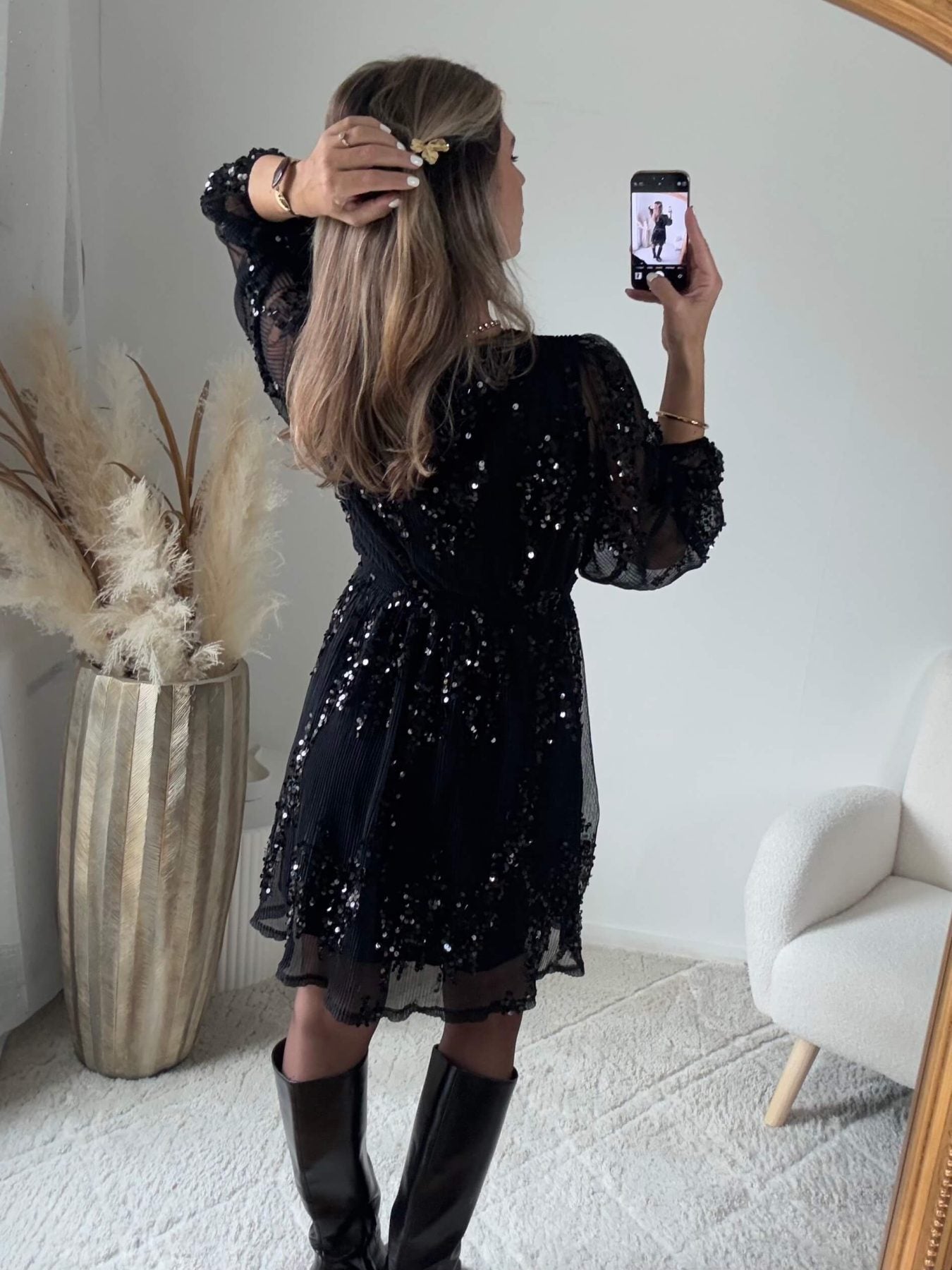 Robe noire à sequins - Adara