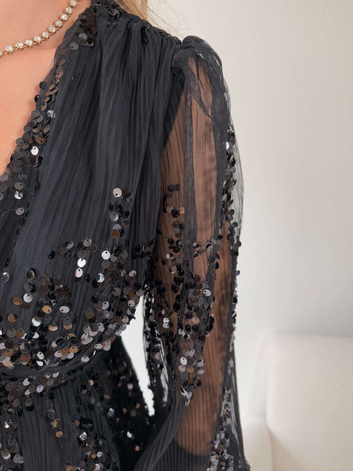 Robe noire à sequins - Adara