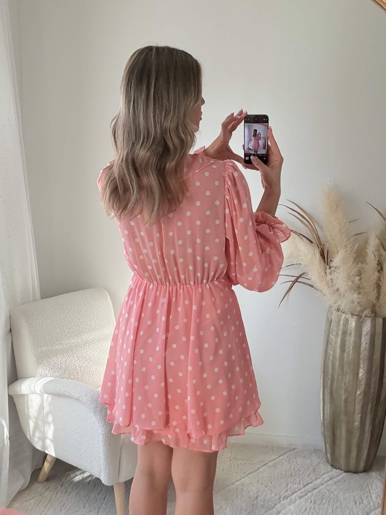 Robe courte rose bohème à pois avec volants manches longues robe fluide femme du S au L romantique été