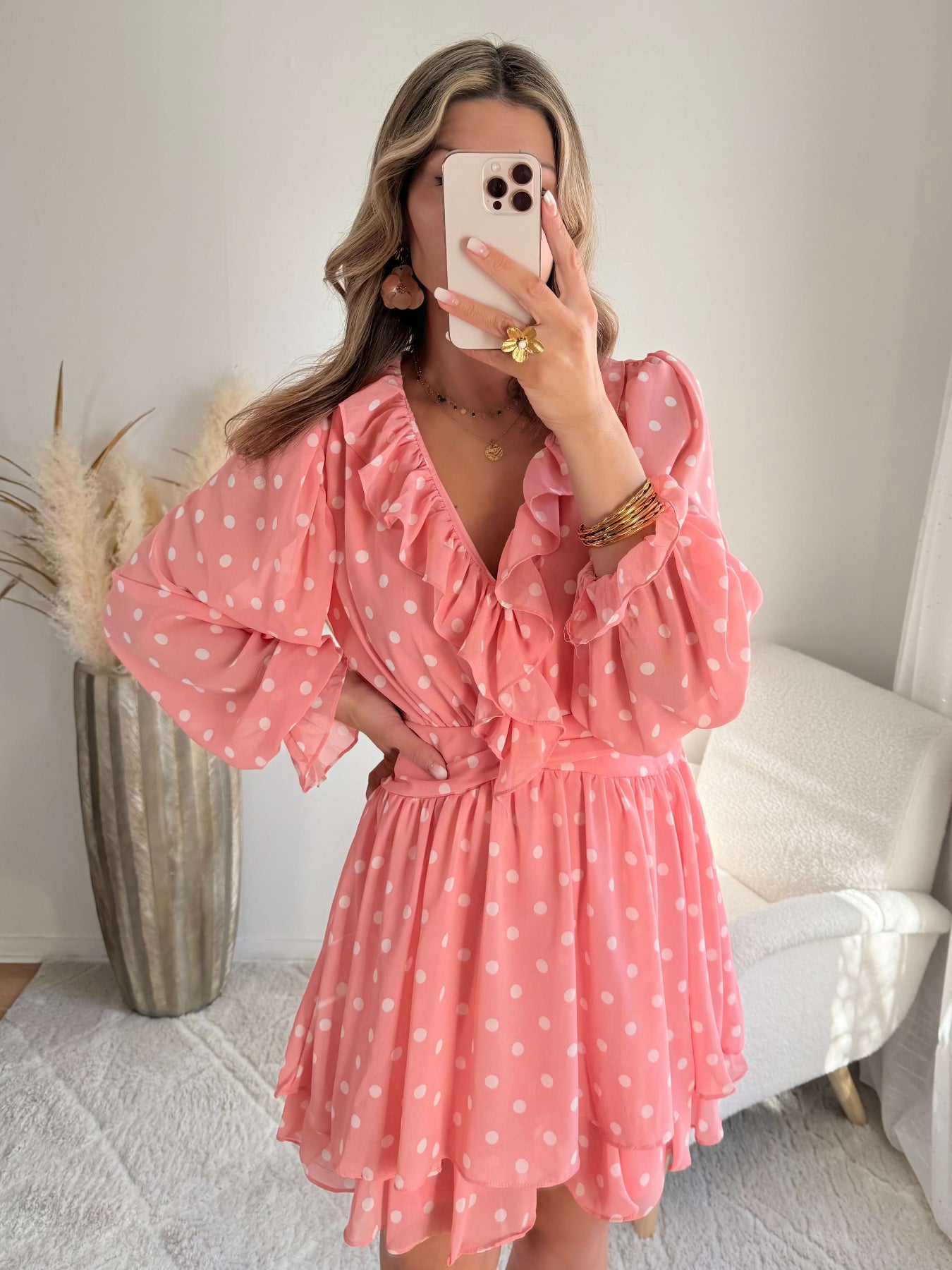 Robe courte rose bohème à pois avec volants manches longues robe fluide femme du S au L romantique été