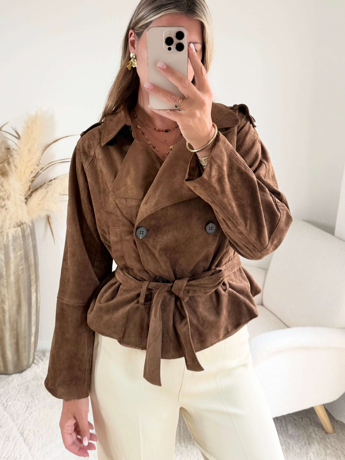 Veste marron effet daim ceinturée à la taille, disponible du S au 4XL