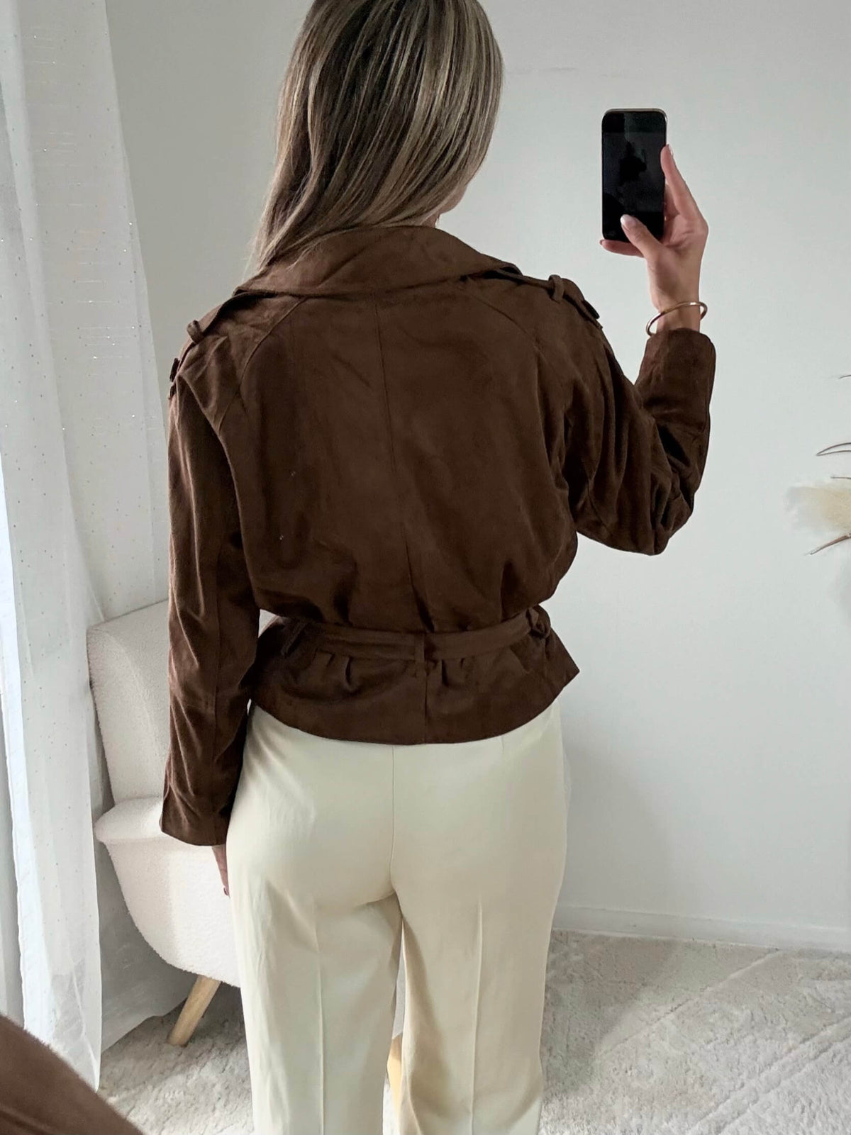 Veste marron effet daim ceinturée à la taille, disponible du S au 4XL