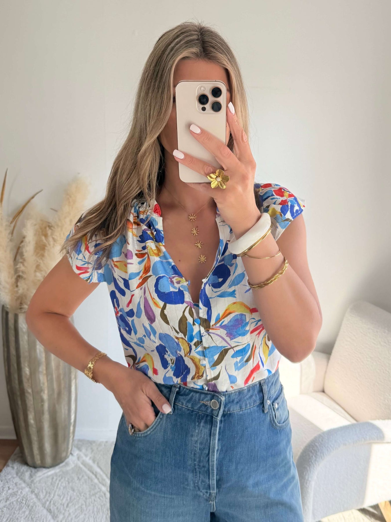 Chemisier femme imprimé fleuri coloré manches courtes avec boutons style chic été