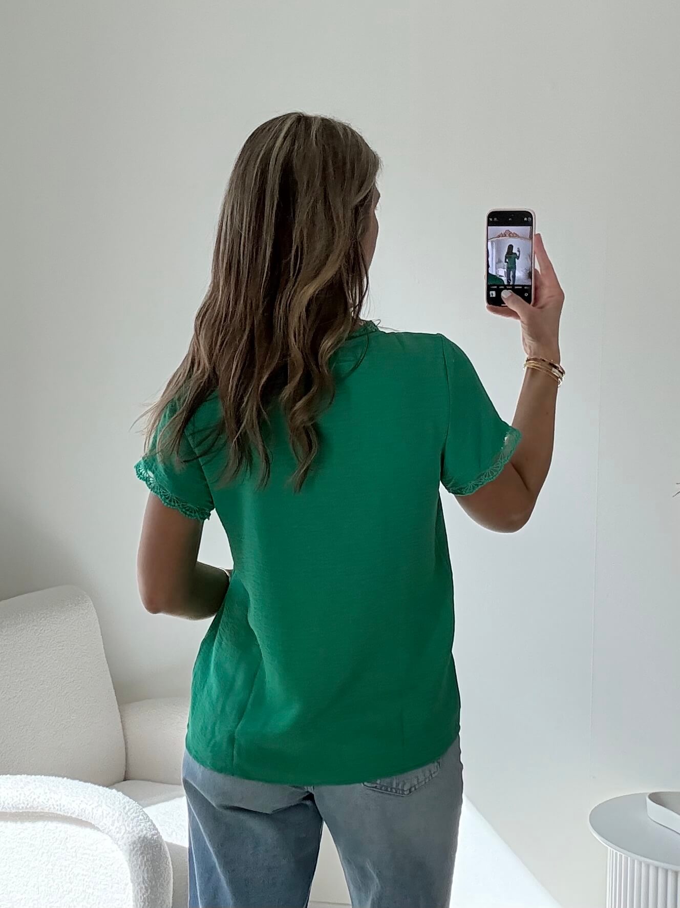 Blouse verte détail dentelle