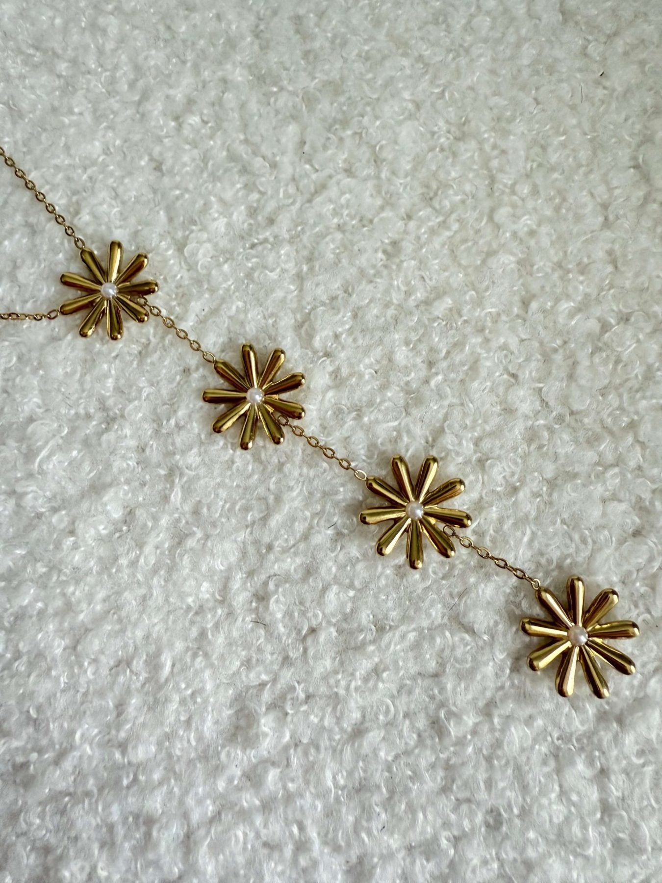 Collier cravate - Fleurs