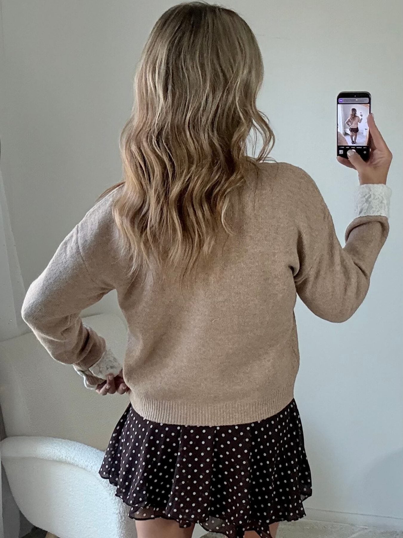 Pull beige dentelle coeur