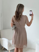 Robe courte or rose - Ambre