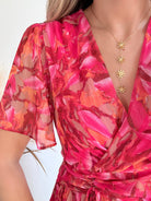 robe courte grande taille rouge imprimée femme coupe portefeuille fluide élégante du S au 4XL Sybille