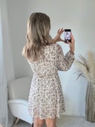 Robe fleurie écru taupe Cassie bohème chic Easy Dressing