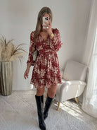 Robe courte terracotta Bella à manches longues