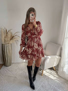 Robe courte terracotta Bella à manches longues