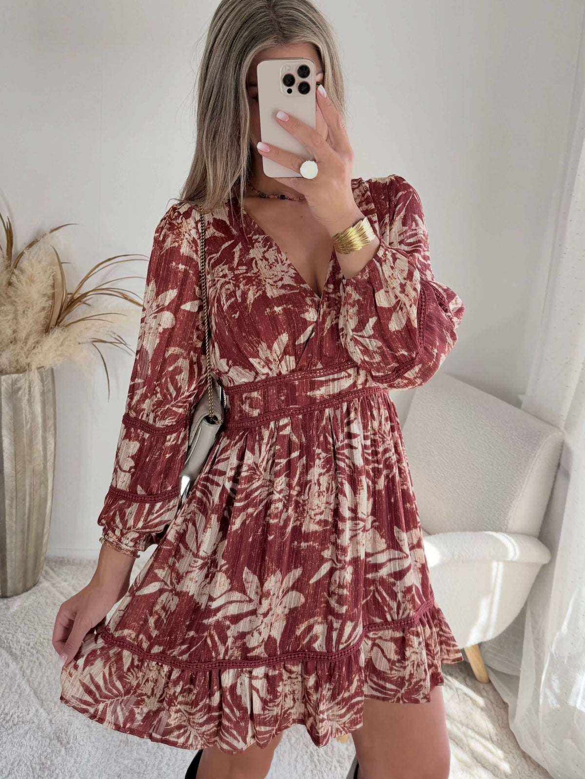 Robe courte terracotta Bella à manches longues