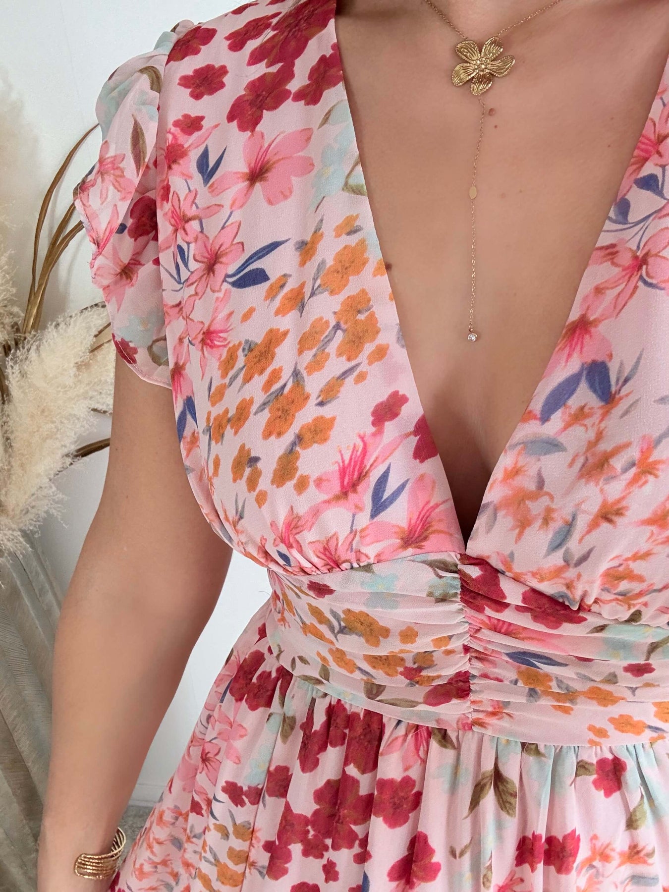 Robe longue fluide imprimée rose Avery décolleté V taille marquée Easy Dressing