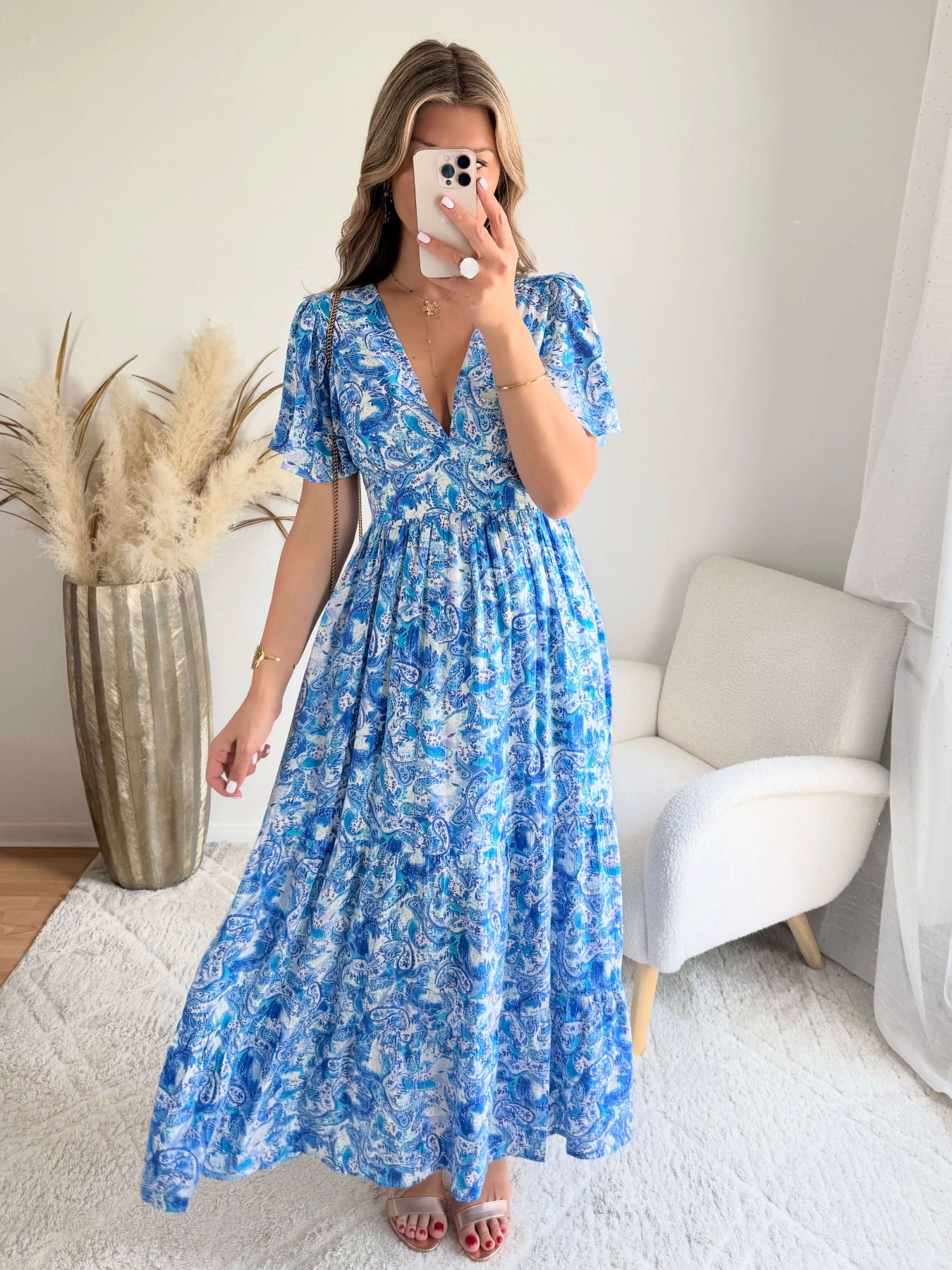 Robe longue bleue - Lyana du S au 4XL manches fluides et décolleté croisé