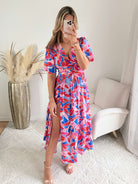 Robe longue fendue Indira imprimé bohème rose et violet portée modèle du 36 au 50 - Easy Dressing