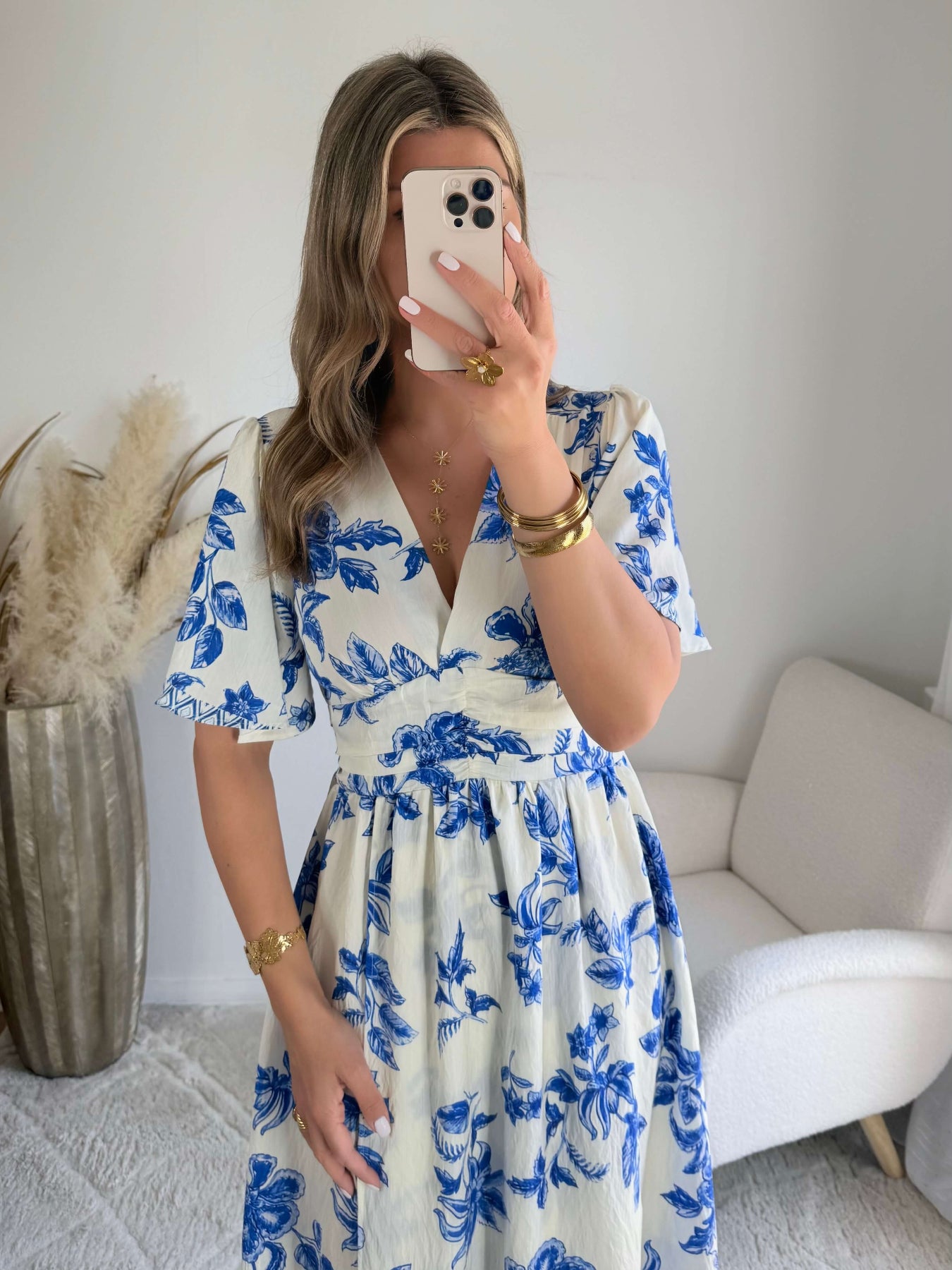 Robe Maddy bleue élégante et féminine, coupe flatteuse du S au 4XL, idéale pour cérémonie, mariage ou soirée chic