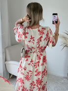 Robe Maddy élégante et féminine, coupe flatteuse du S au 4XL, idéale pour cérémonie, mariage ou soirée chic