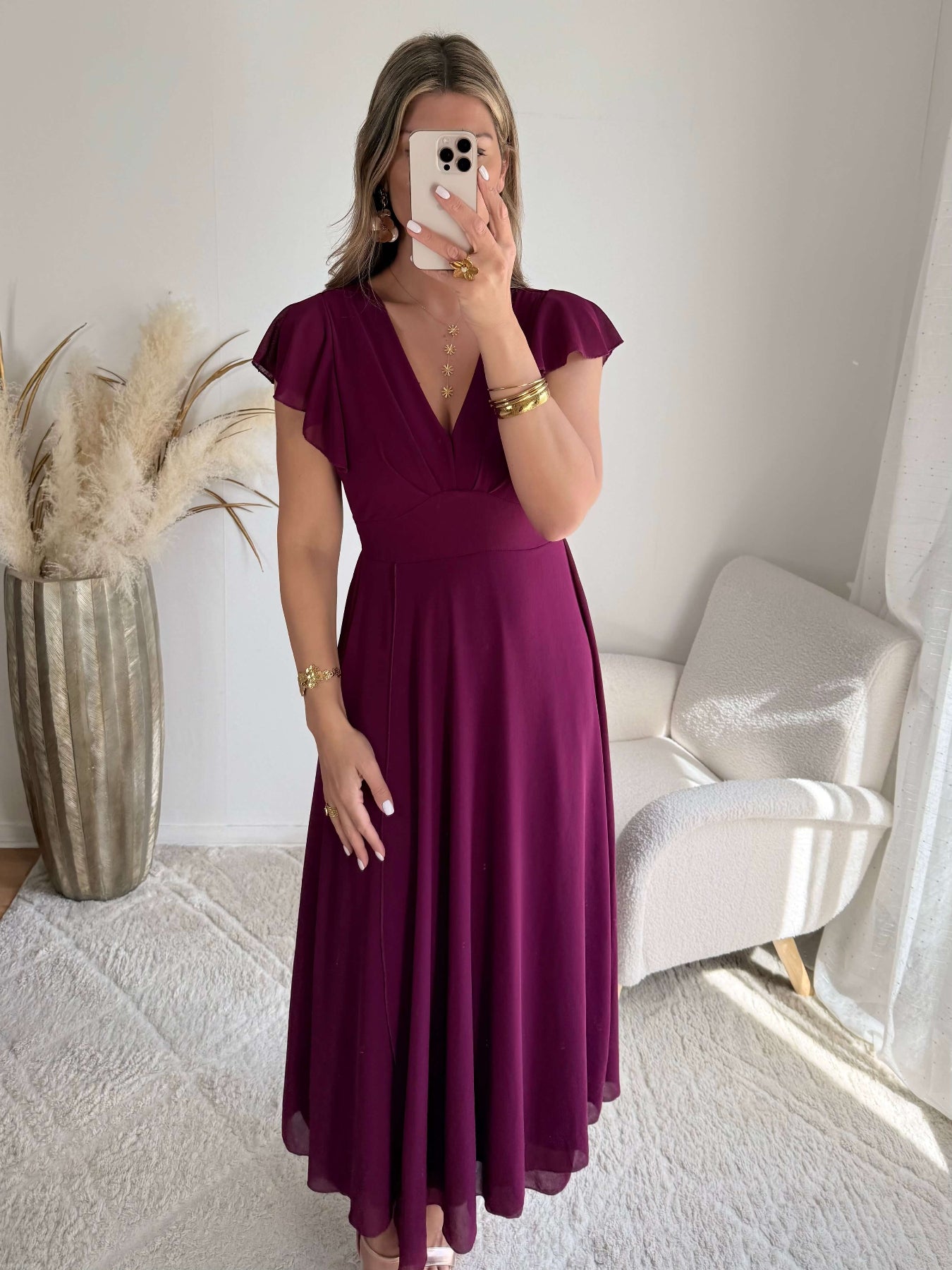 Robe longue prune élégante fluide manches courtes et fente sur la jambe Severina