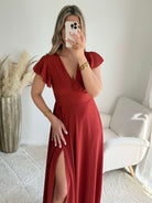 Robe longue terracotta élégante fluide manches courtes et fente sur la jambe Severina