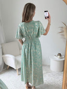 Robe vert d'eau dorée - Inès