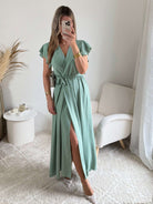 Robe fendue vert sauge