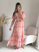 Robe longue fleurie rose Lyséa avec dos ouvert, manches fluides et coupe bohème chic du S au 4XL.