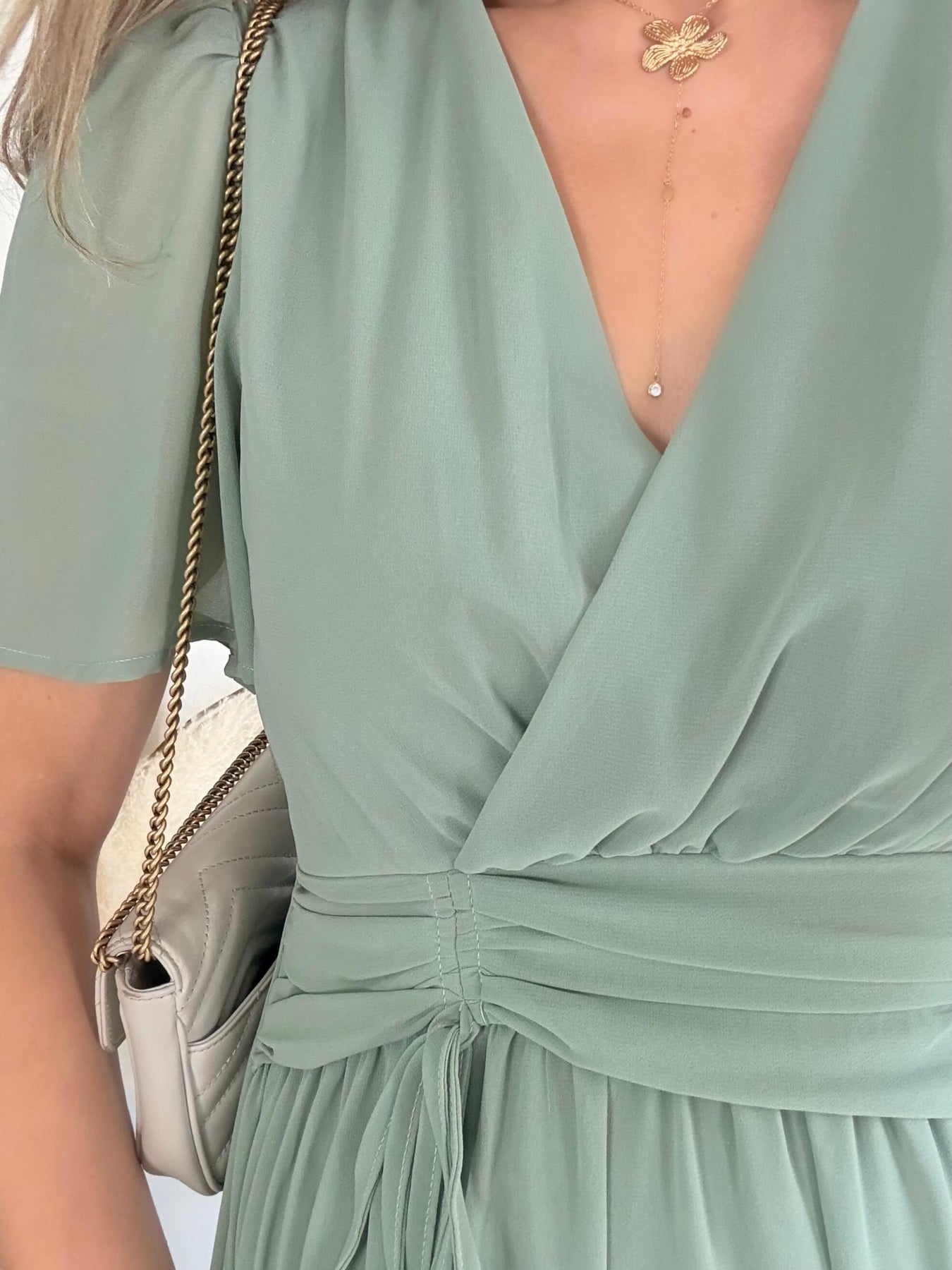 Robe Clara vert sauge longue fluide avec manches légères du SM au 4XL