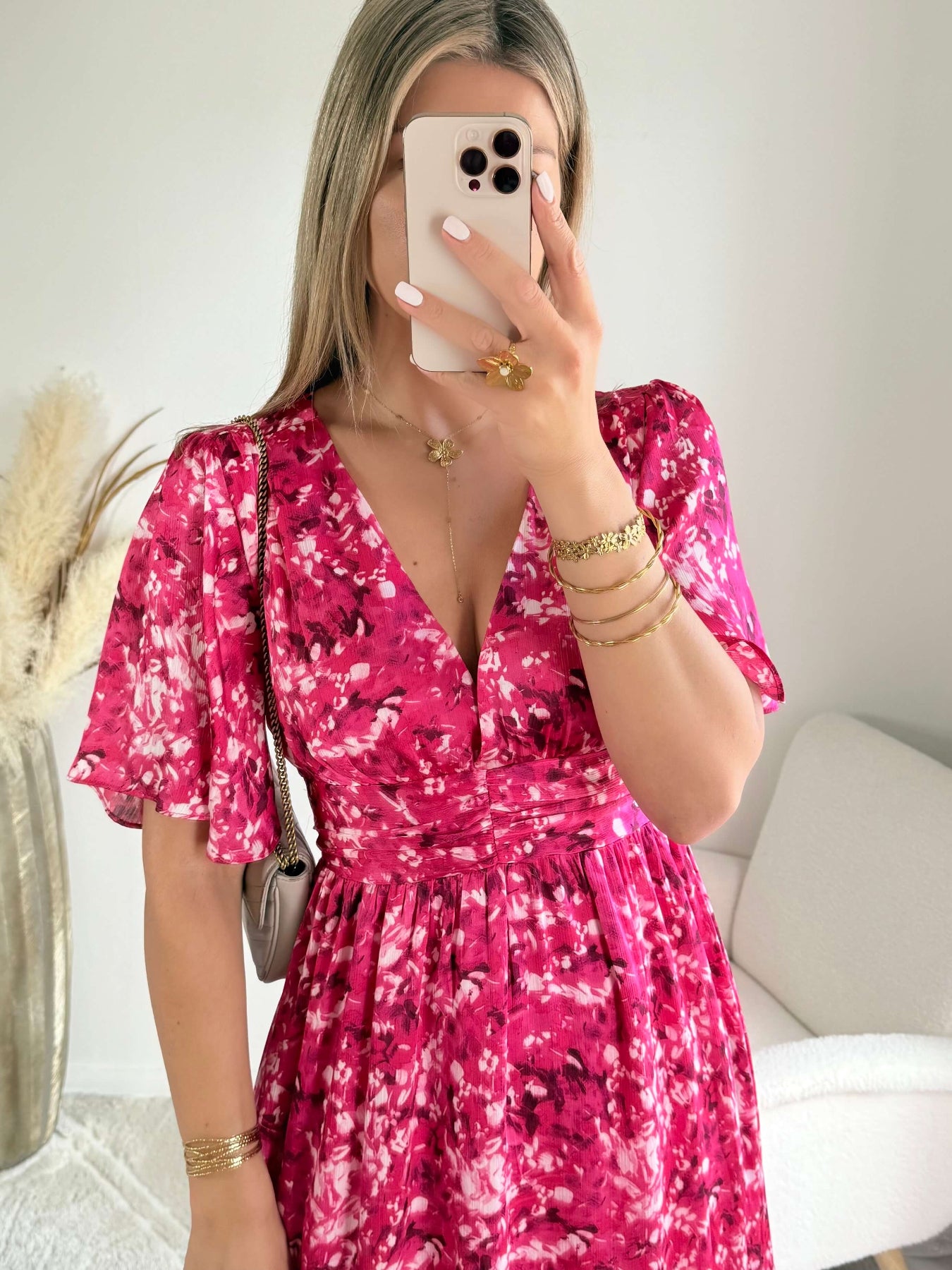 Robe longue Guilia imprimée rose, coupe fluide avec décolleté en V et manches courtes Easy Dressing