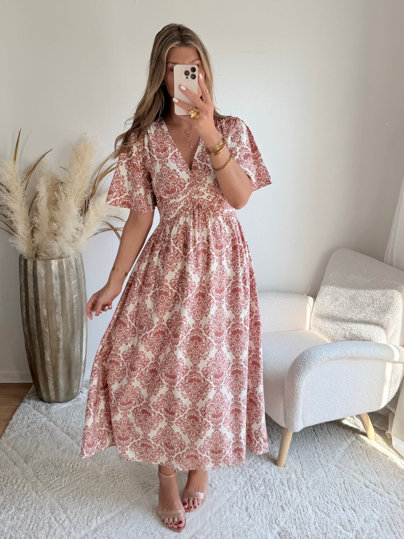 Robe longue Astrid terracotta rose imprimée avec décolleté croisé et manches courtes évasées