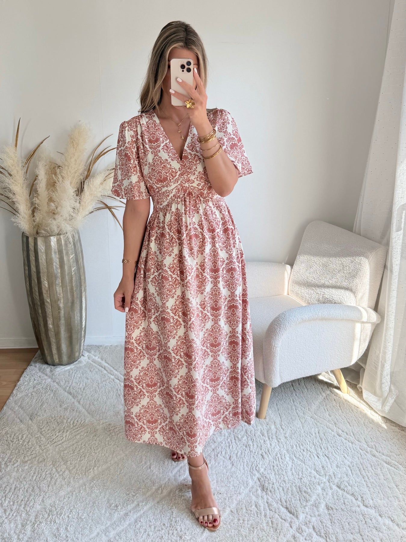 Robe longue Astrid terracotta rose imprimée avec décolleté croisé et manches courtes évasées