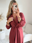 Robe rose foncée - Alma