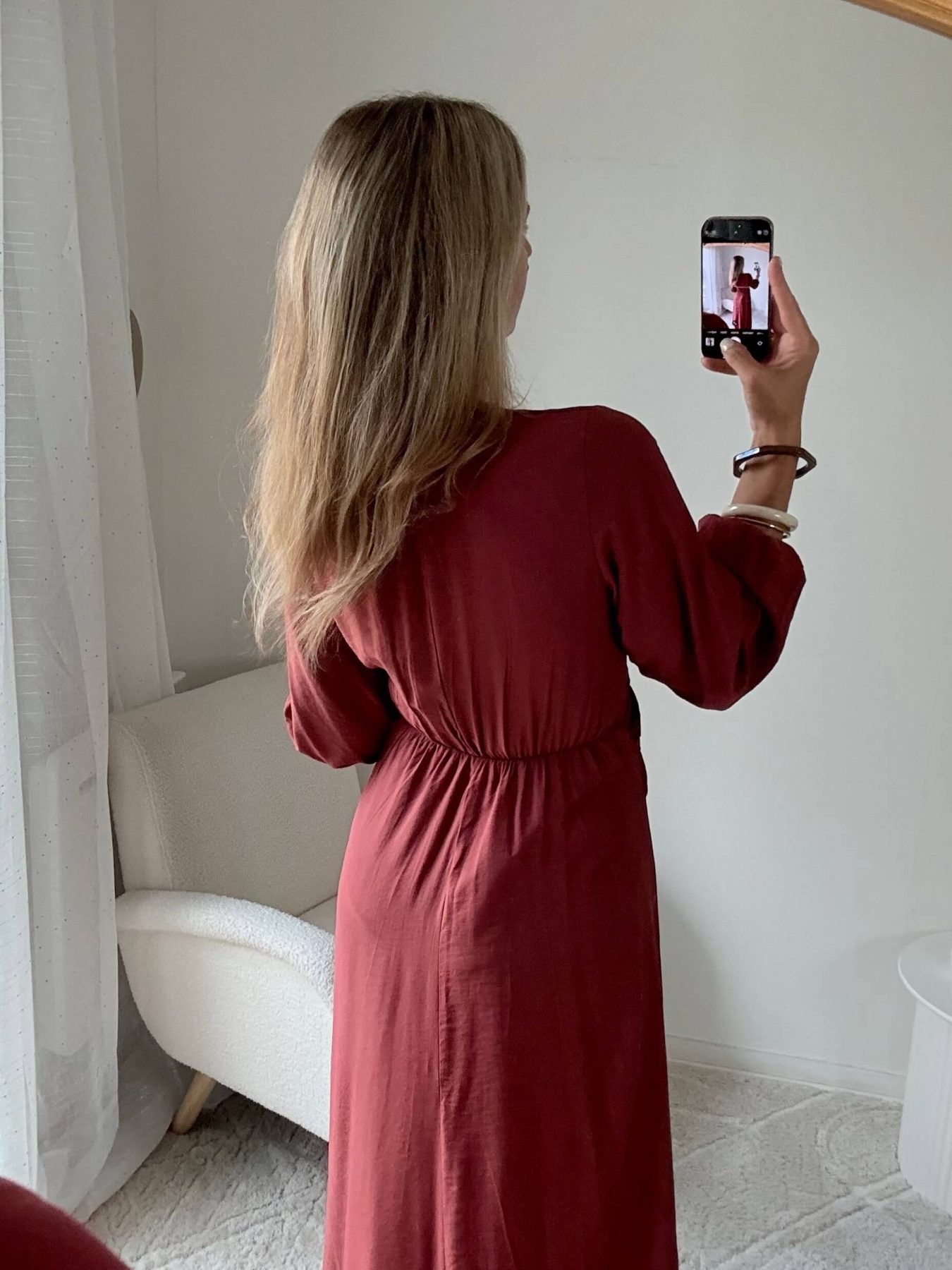 Robe rose foncée - Alma