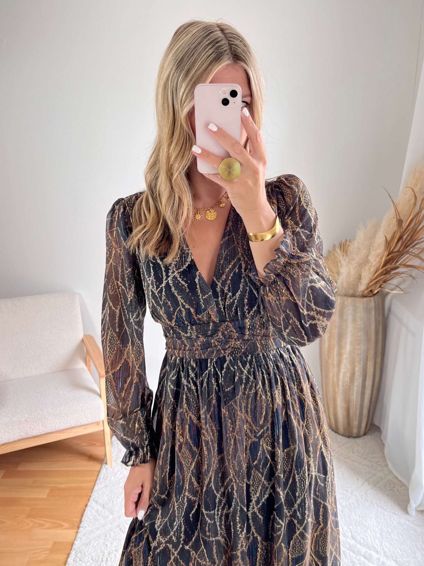 Robe noire dorée - Gloria