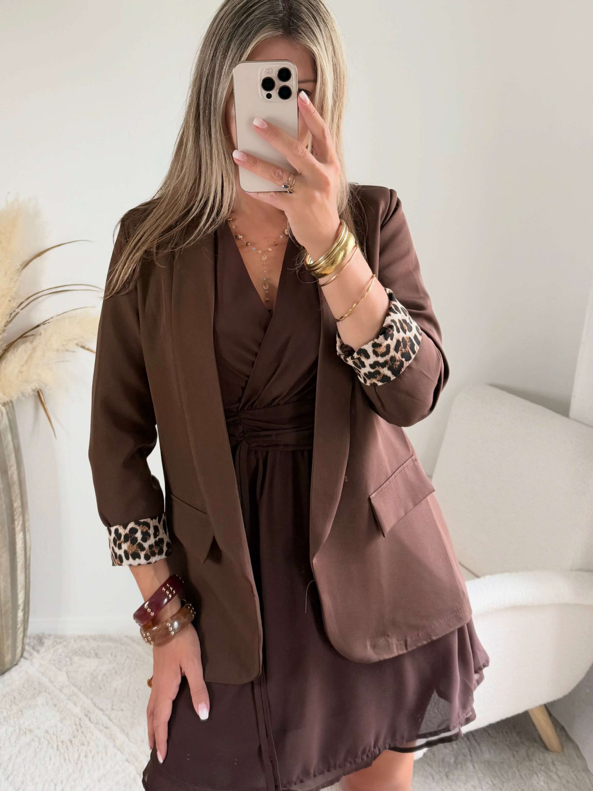 veste marron, une veste fluide au magnifique imprimé léopard.