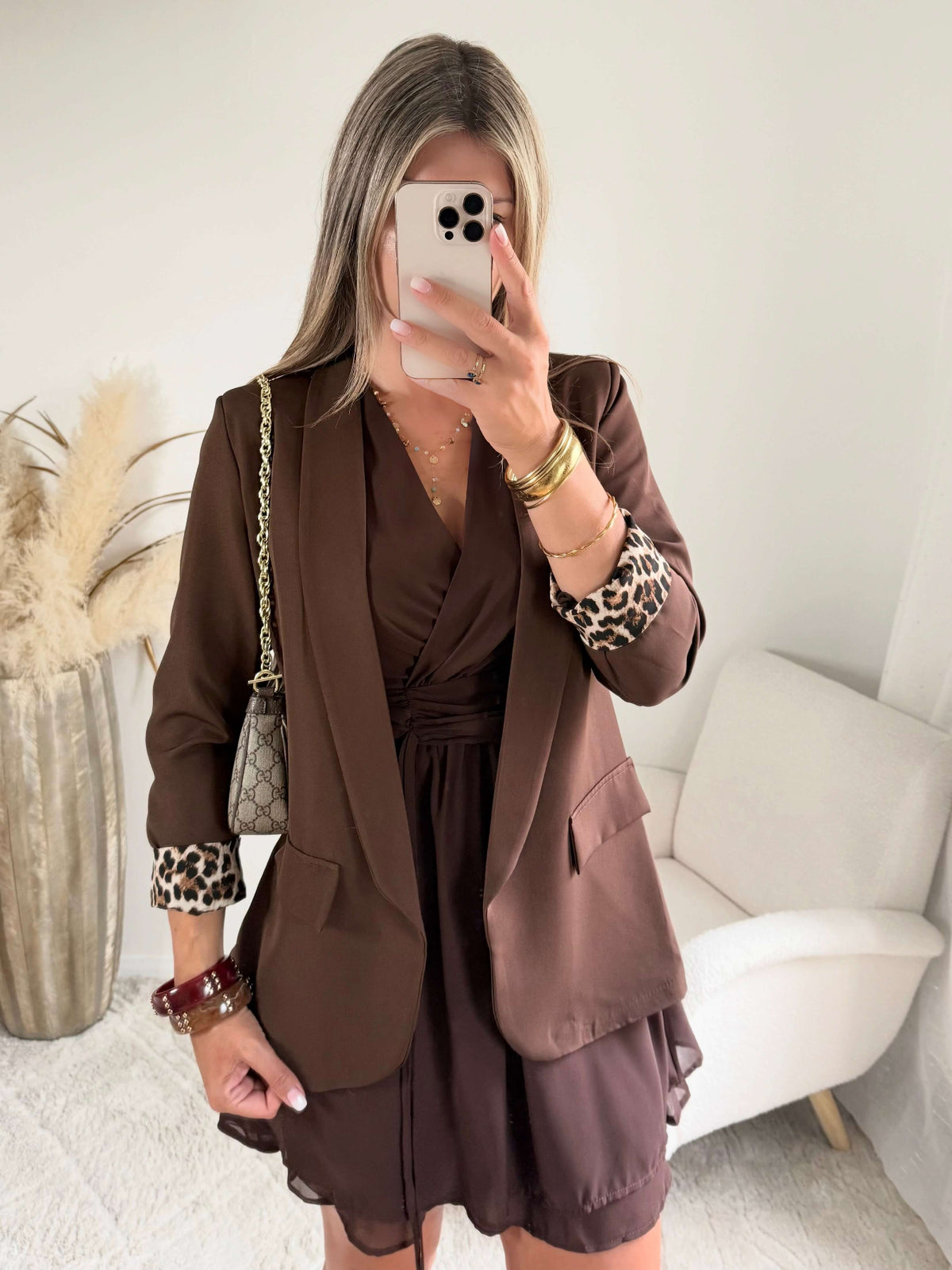 veste marron, une veste fluide au magnifique imprimé léopard.