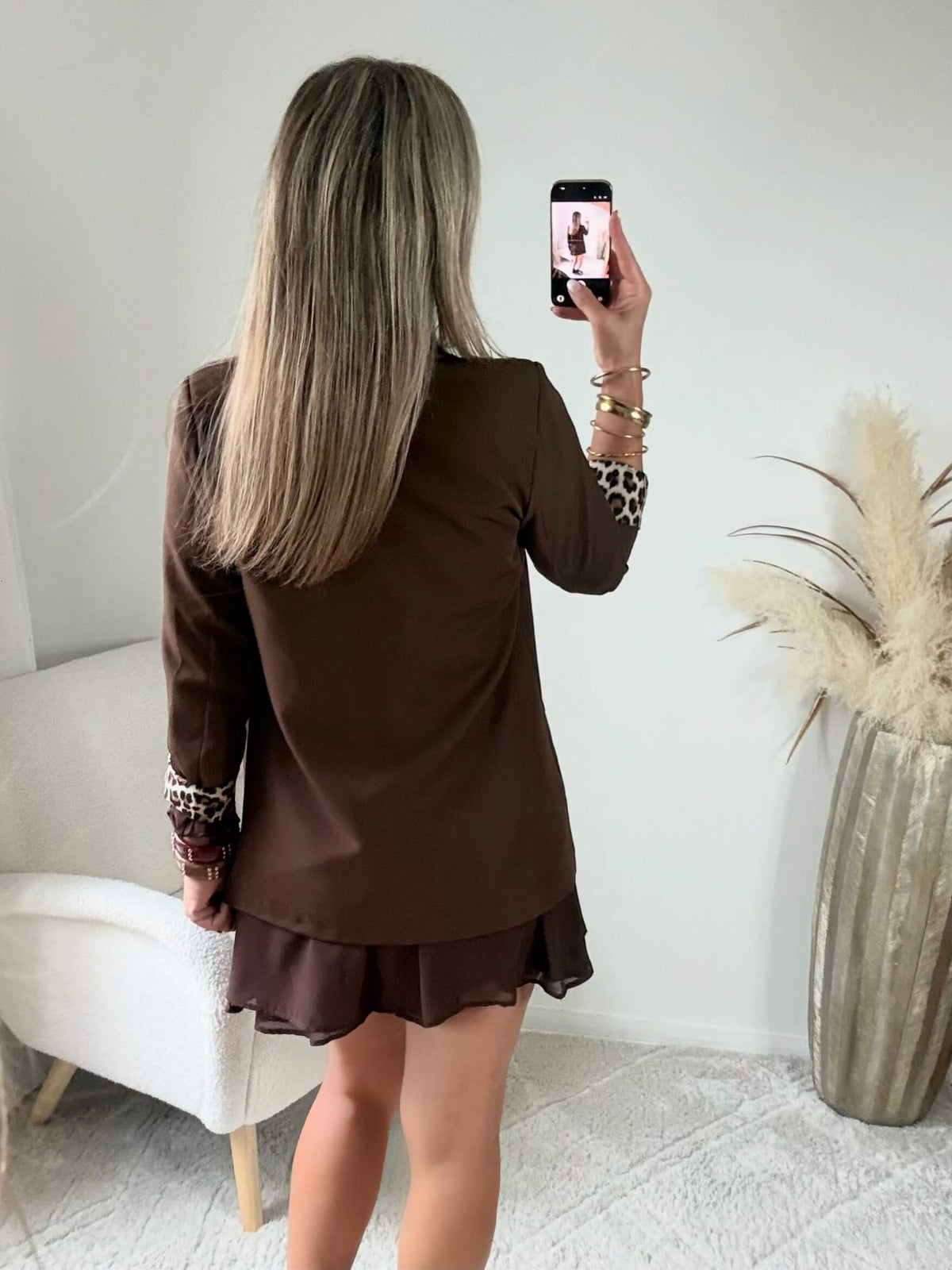 veste marron, une veste fluide au magnifique imprimé léopard.