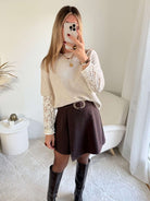 Pull manches dentelle beige