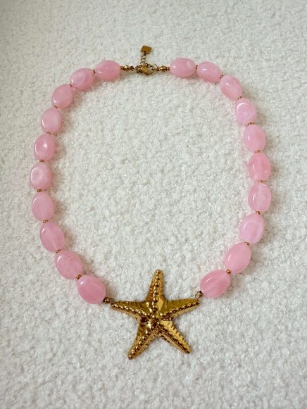 Collier rose – Marina