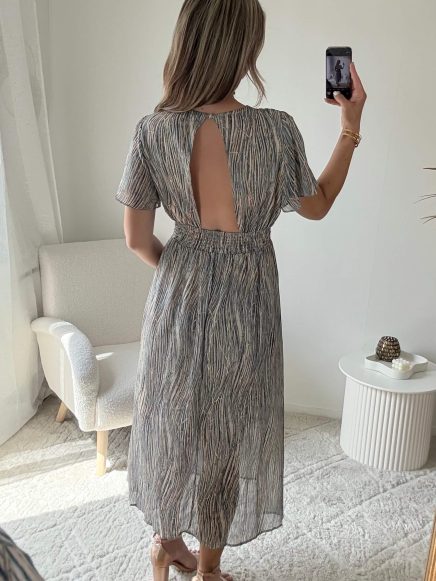 Robe dos nu – Paris