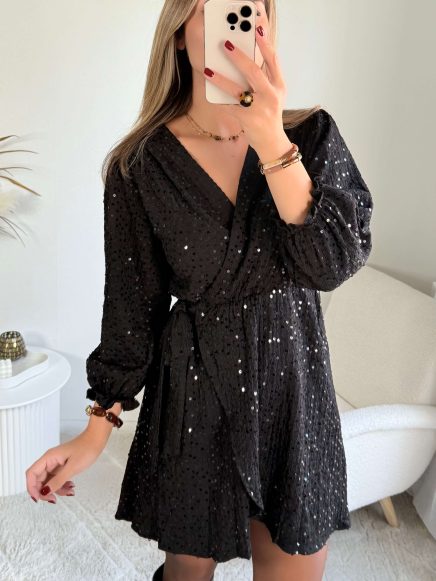 Robe noire à sequins – Carmen
