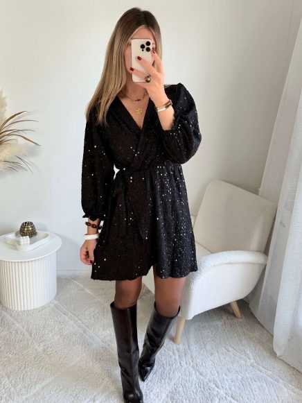 Robe noire à sequins – Carmen