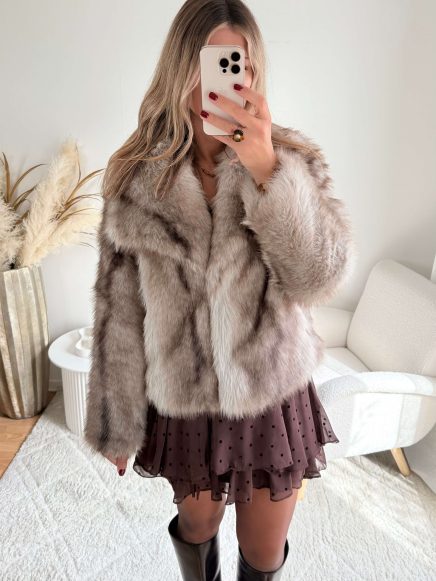 Veste en fausse fourrure taupe – Jodie