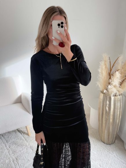 Robe longue dentelle noire – Wanda