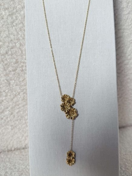 Collier fin pendentif floral